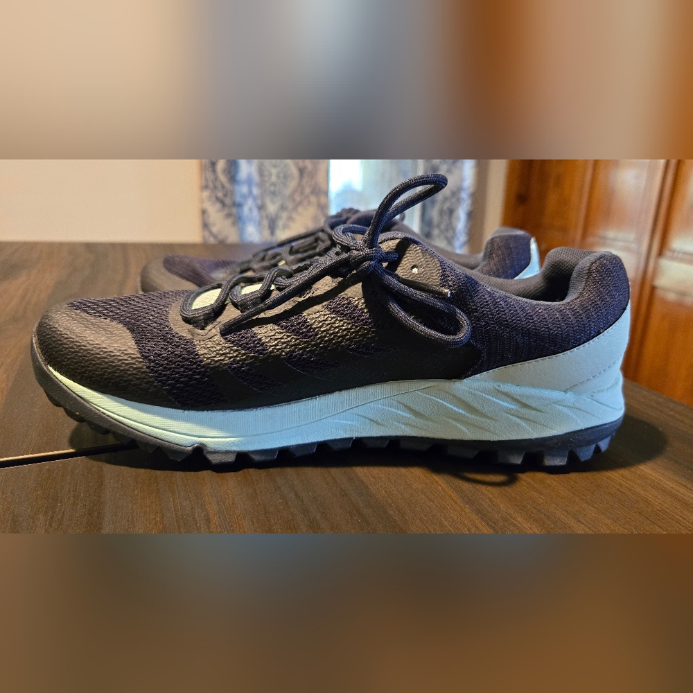 Woman's Blue Merrell Athletic Shoes with Breathable Mesh - Picture 8 of 9